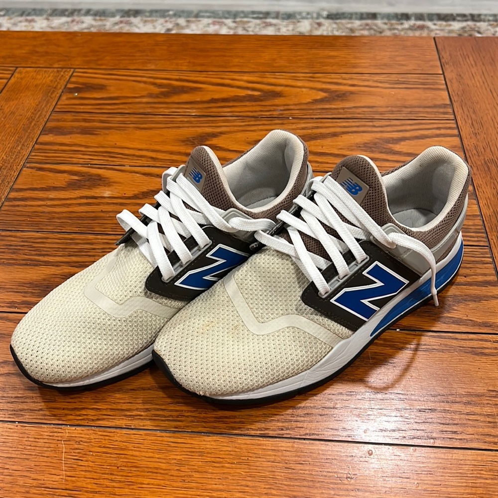 Men’s New Balance 247 size 8.5 tan/brown/blue sneakers